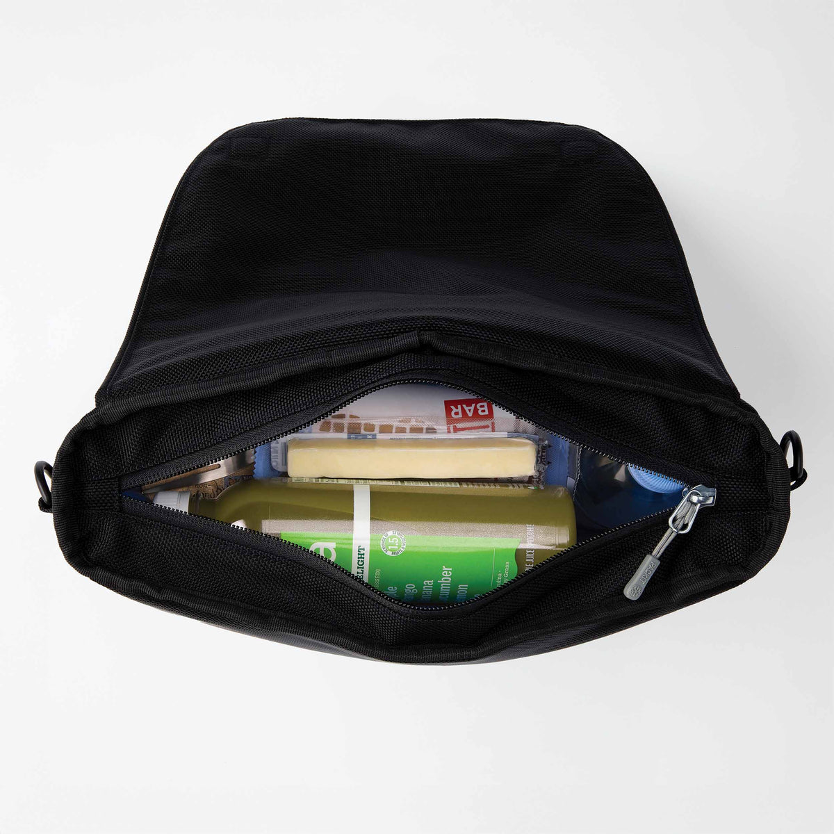 freezable-brooklyn-crossbody-q7 freezable-brooklyn-crossbody-black-ecofreeze-plus-top-view.jpg