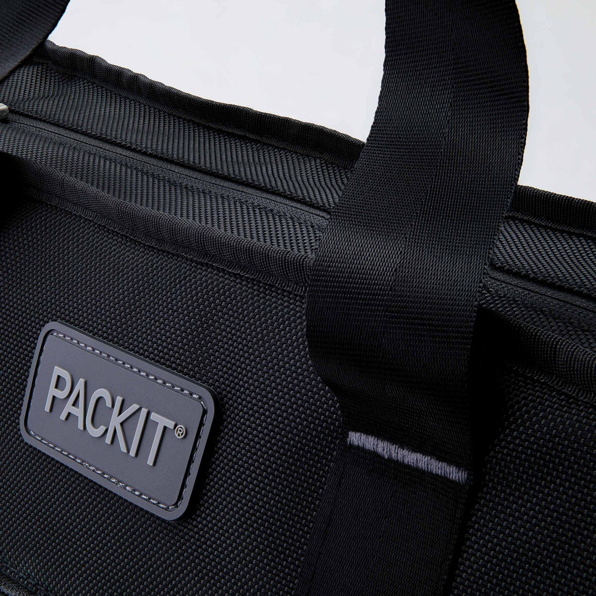 freezable-carry-tote-a5 freezable-carry-tote-black-gray-zoom-logo.jpg