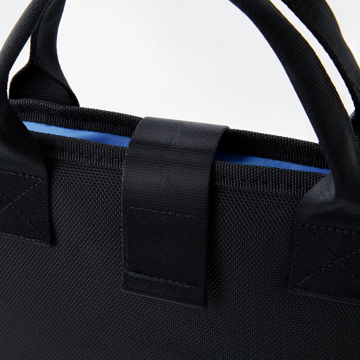freezable-chill-board-large-g2 freezable-chill-board-large-black-ecofreeze-plus-zoom-handles.jpg