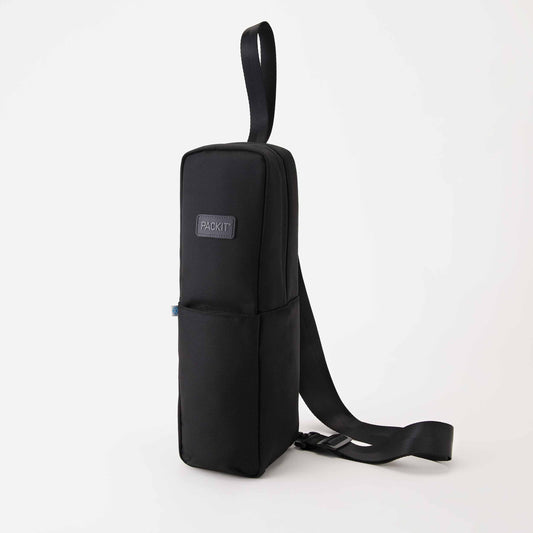 freezable-wine-carrier-r5 freezable-wine-carrier-black-ecofreeze-plus-left-angled.jpg