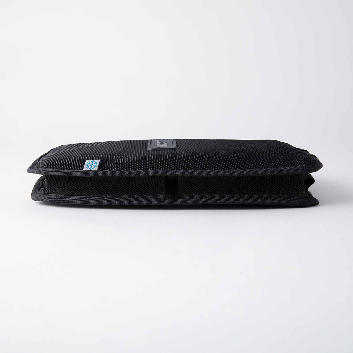 freezable-wine-cooler-f6 freezable-wine-cooler-black-flat.jpg